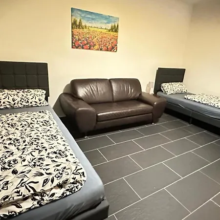 Apartment Mk 5 - Kostenloses Wlan - Kostenlose Parkplaetze - In 5 Minuten In Der Stadt