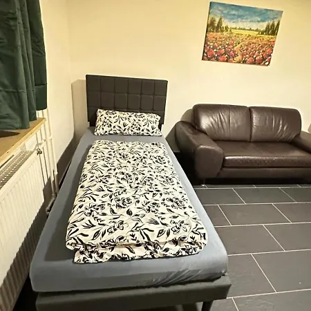 Apartment Mk 5 - Kostenloses Wlan - Kostenlose Parkplaetze - In 5 Minuten In Der Stadt Delmenhorst